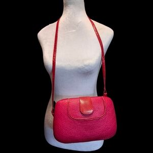 Vanessa Ritter Wicker Woven Pink Hard Sided Crossbody Shoulder Purse Vintage